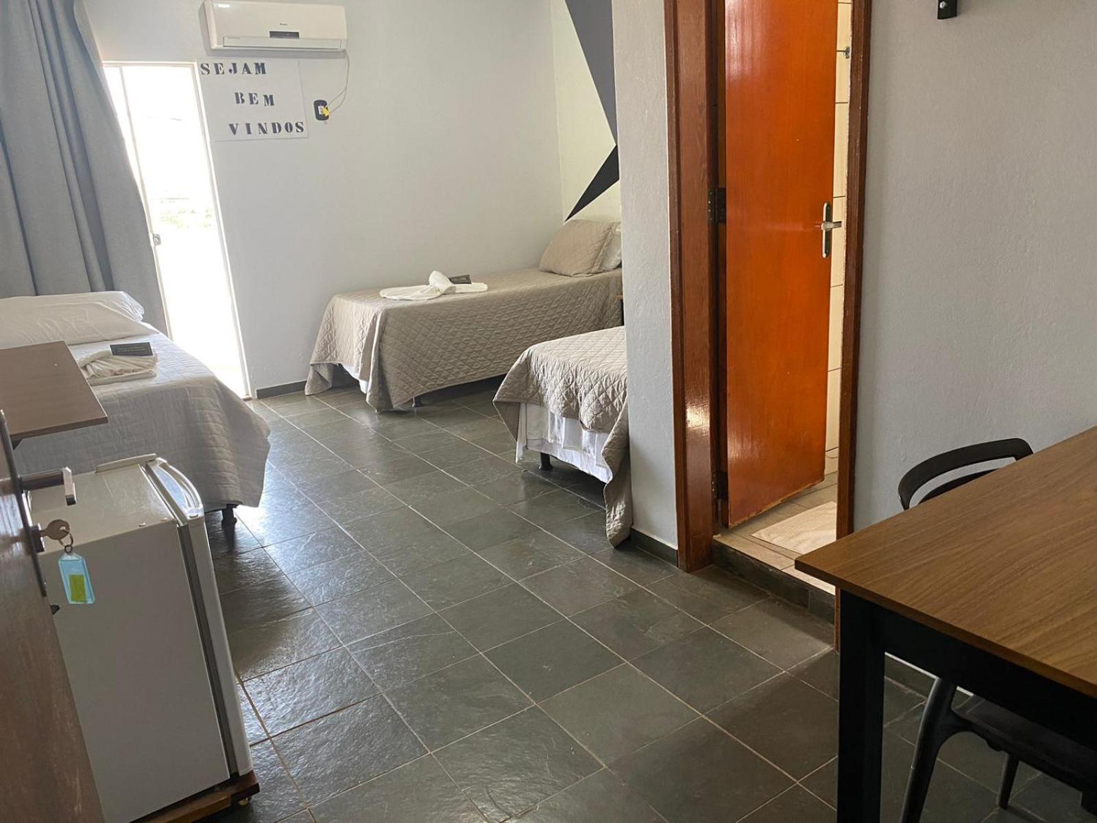 Hotel Avenida Plaza Querencia  Екстер'єр фото
